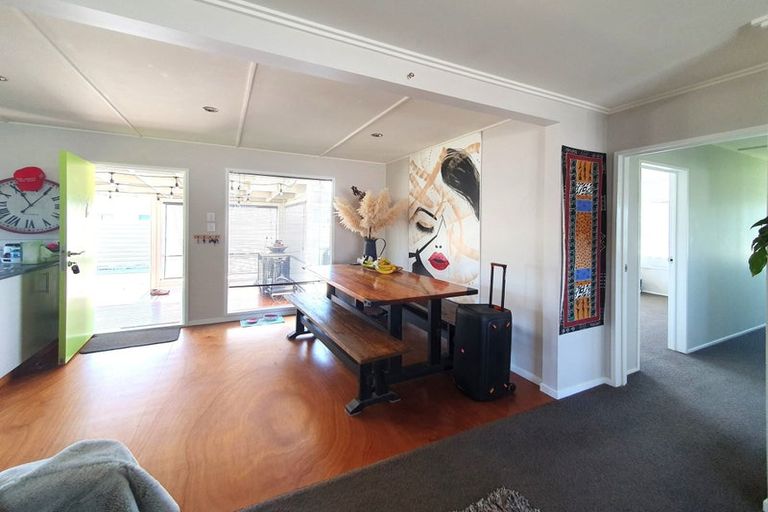 Photo of property in 1402 Jubilee Street, Mayfair, Hastings, 4122