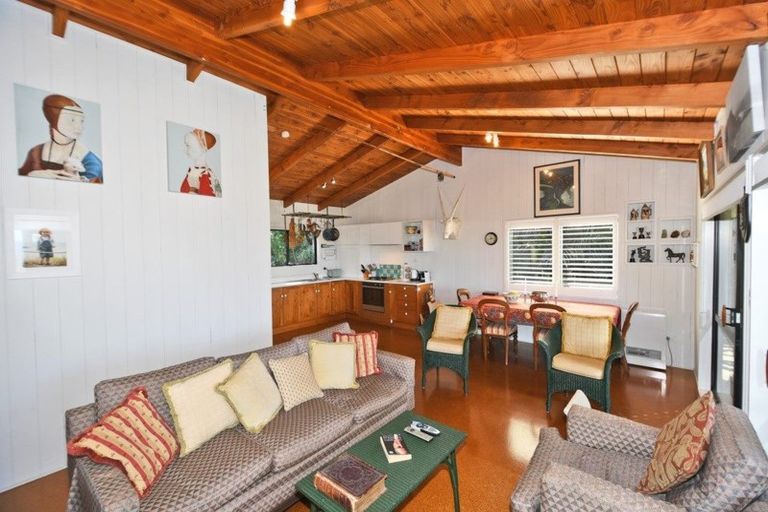 Photo of property in 2/105 Leigh Road, Leigh, Warkworth, 0985