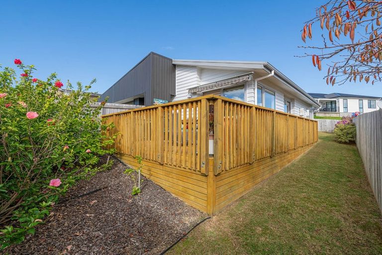 Photo of property in 118 Parkview Drive, Gulf Harbour, Whangaparaoa, 0930