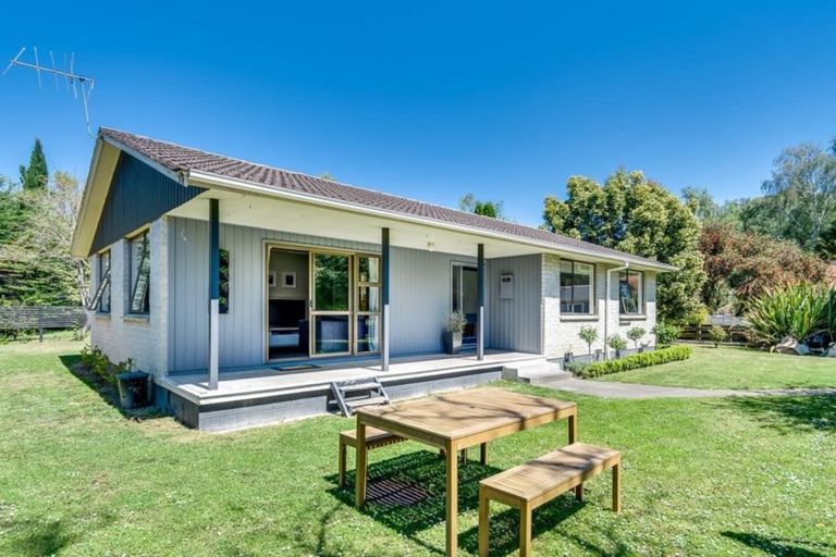 Photo of property in 35 Shaw Road, Eskdale, Napier, 4182