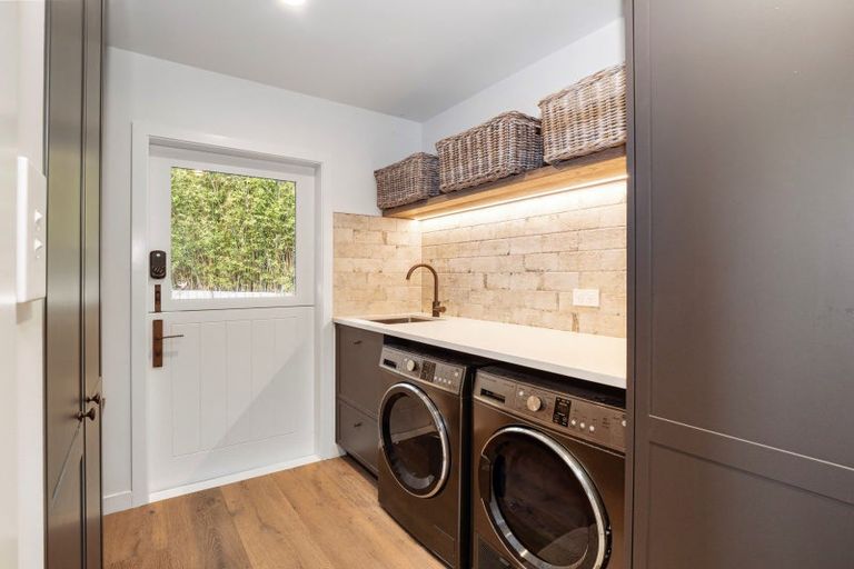 Photo of property in 153 Karewa Parade, Papamoa Beach, Papamoa, 3118