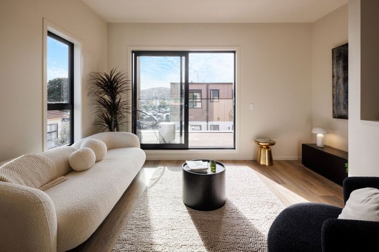 Photo of property in 5/92 Cambridge Terrace, Waterloo, Lower Hutt, 5011