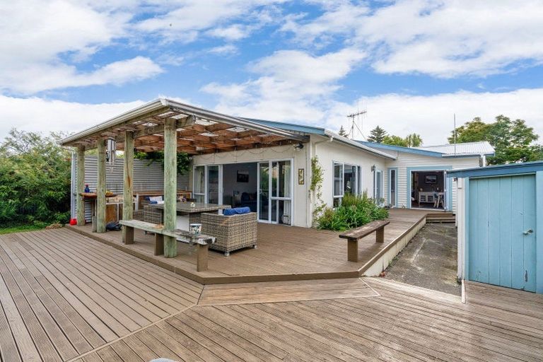 Photo of property in 6 Cambridge Street, Levin, 5510