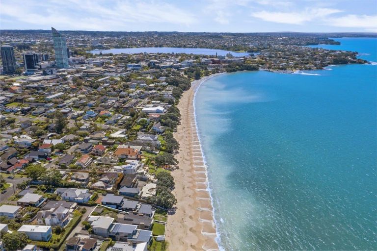 Photo of property in 26b Ewen Street, Takapuna, Auckland, 0622