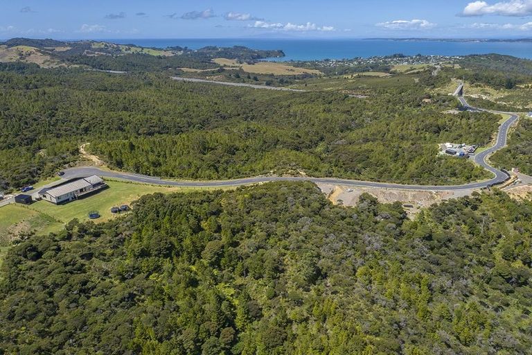 Photo of property in 240 Hillcrest Road, Wainui, 0931