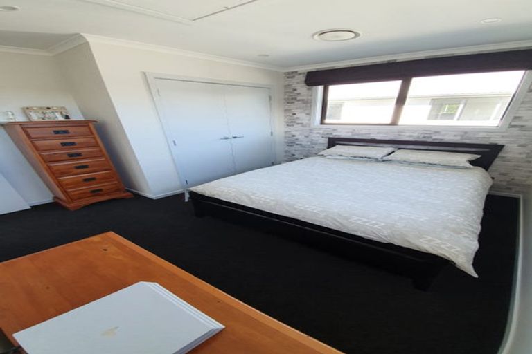 Photo of property in 87 Woburn Road, Woburn, Lower Hutt, 5010