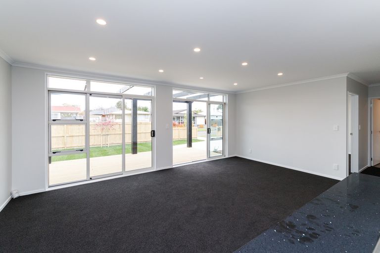 Photo of property in 4 Flint Street, Milson, Palmerston North, 4414