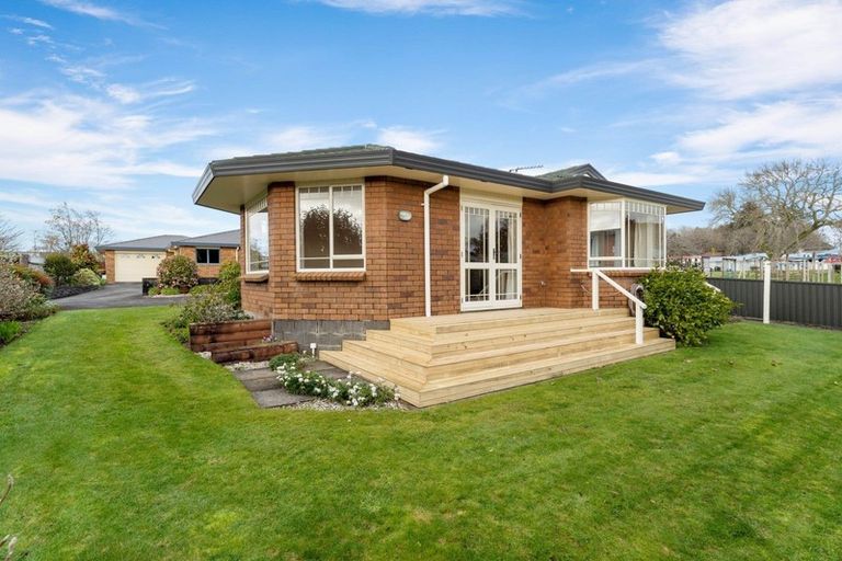 Photo of property in 85 Miranda Street, Stratford, 4332