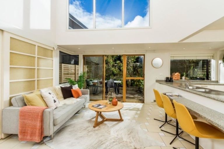 Photo of property in 30 Galaxy Drive, Mairangi Bay, Auckland, 0630