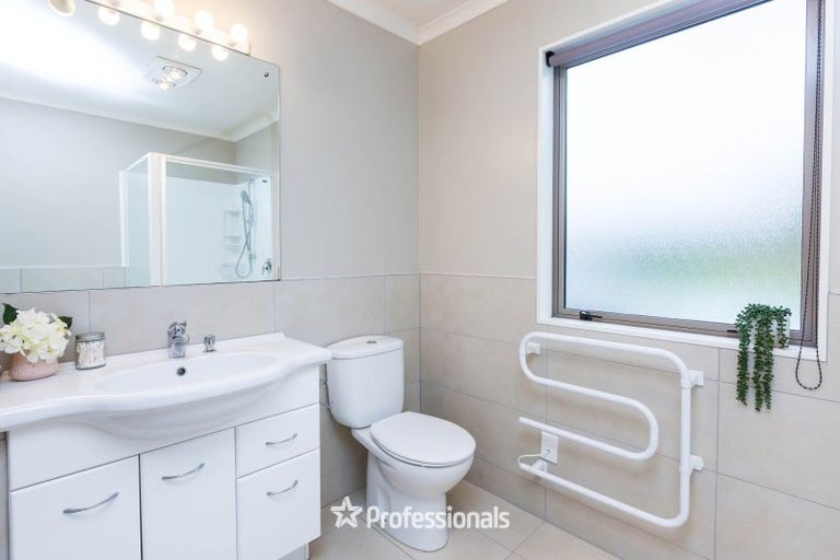 Photo of property in 64 Evergreen Crescent, Trentham, Upper Hutt, 5018