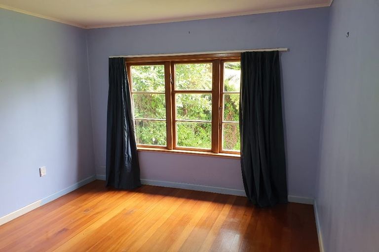 Photo of property in 109 Ironside Road, Johnsonville, Wellington, 6037