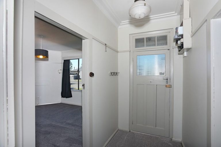 Photo of property in 16 Russell Street, Feilding, 4702