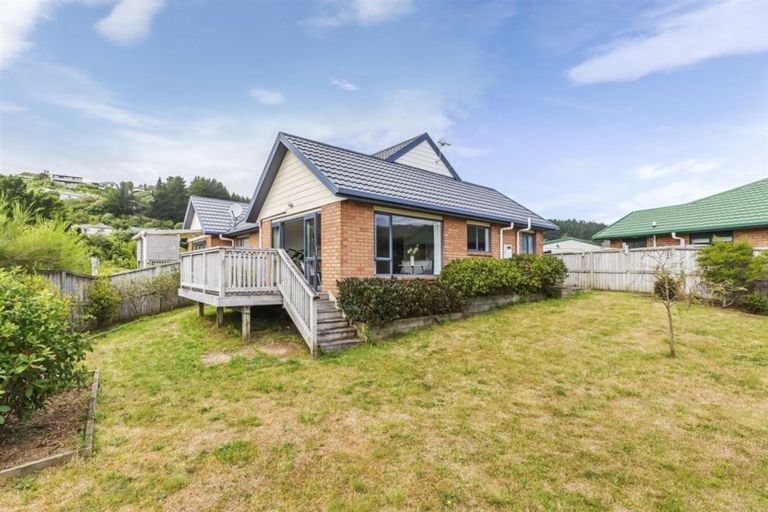 Photo of property in 43a Apple Terrace, Ranui, Porirua, 5024