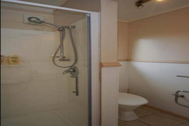 Photo of property in 5 Clyde Street, Utuhina, Rotorua, 3015