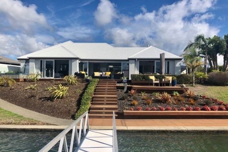 Photo of property in 25 Leeward Drive, Whitianga, 3510