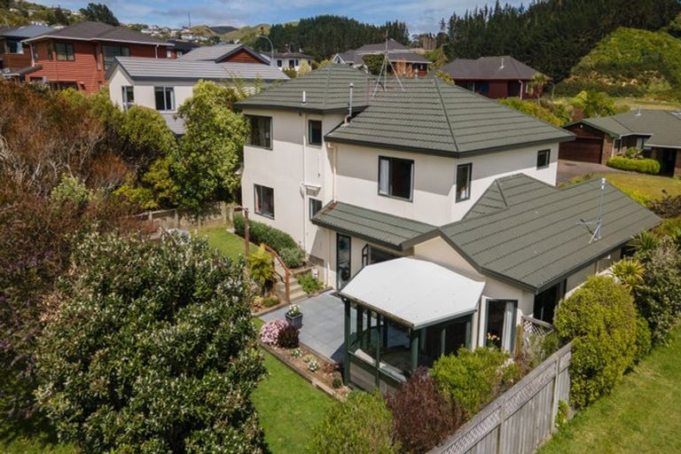 Photo of property in 62 Abilene Crescent, Churton Park, Wellington, 6037