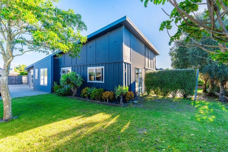 Photo of property in 9 Amery Place, Papamoa Beach, Papamoa, 3118