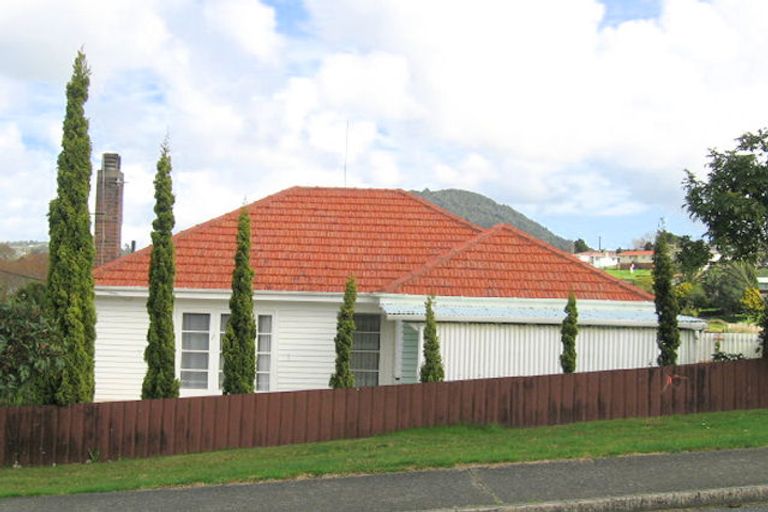 Photo of property in 18 Charles Street, Te Kamo, Whangarei, 0112