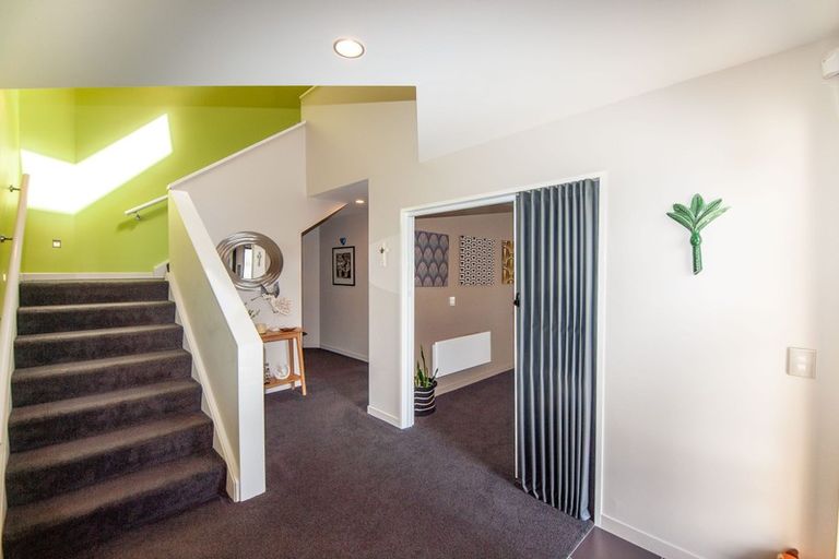 Photo of property in 17 Nether Green Crescent, Johnsonville, Wellington, 6037