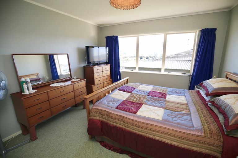 Photo of property in 10b Long Street, Raglan, 3225