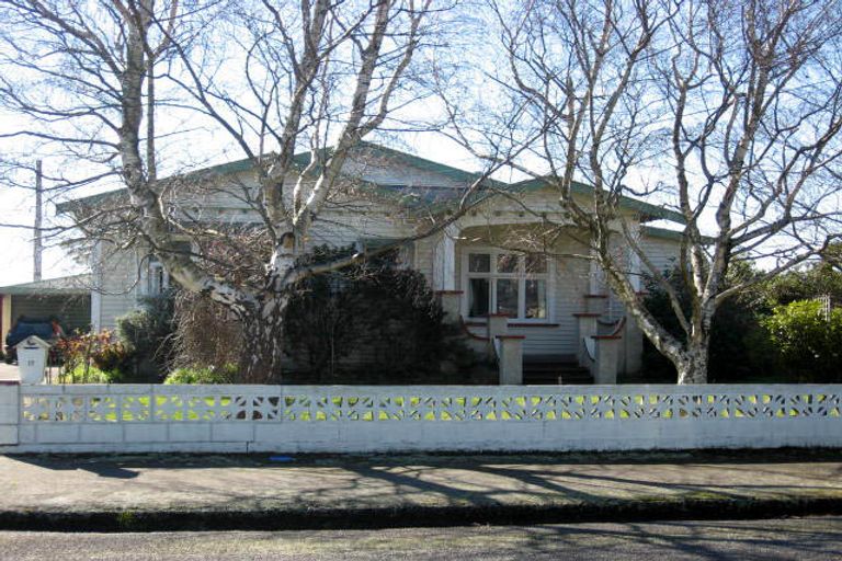 Photo of property in 17 Wakelin Street, Carterton, 5713