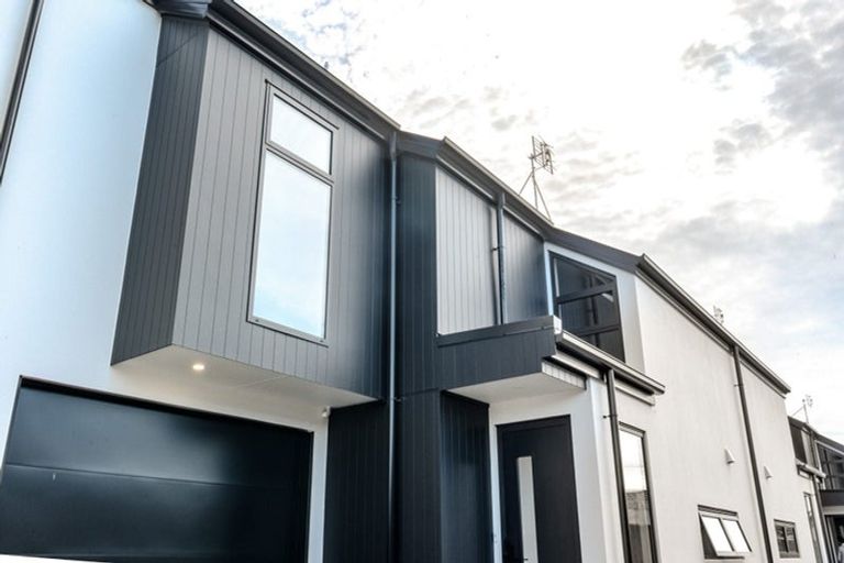 Photo of property in 3/25 Allard Street, Edgeware, Christchurch, 8013