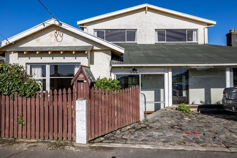 Photo of property in 71 Eglinton Road, Mornington, Dunedin, 9011