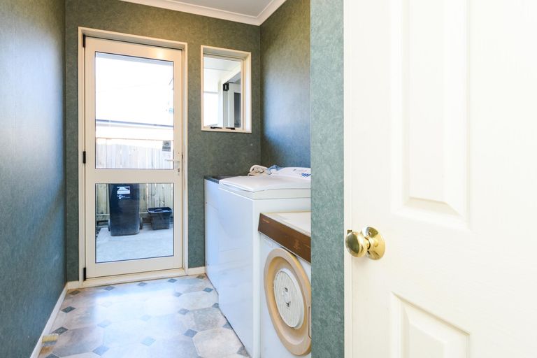 Photo of property in 34 Washington Parade, Milson, Palmerston North, 4414