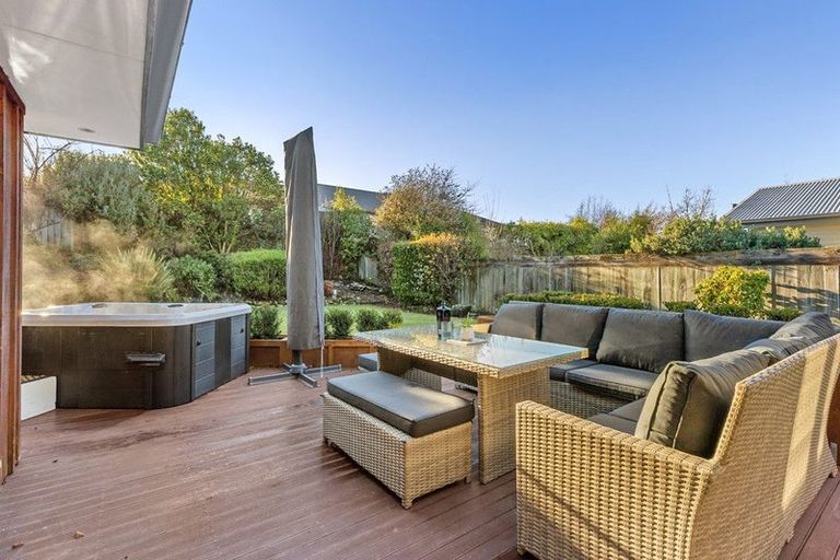 Photo of property in 27 Kingston Street, Albert Town, Wanaka, 9305