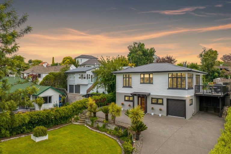 Photo of property in 14 Simla Avenue, Havelock North, 4130