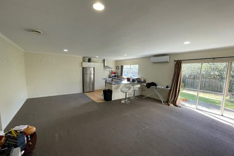 Photo of property in 14b Princess Street, Takanini, 2112