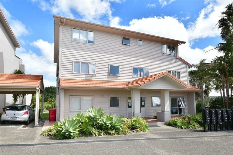 Photo of property in Santa Rosa, 28/340 Gulf Harbour Drive, Gulf Harbour, Whangaparaoa, 0930
