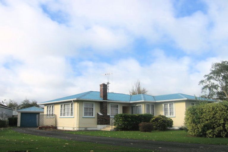 Photo of property in 11 Birmingham Street, Takaro, Palmerston North, 4412