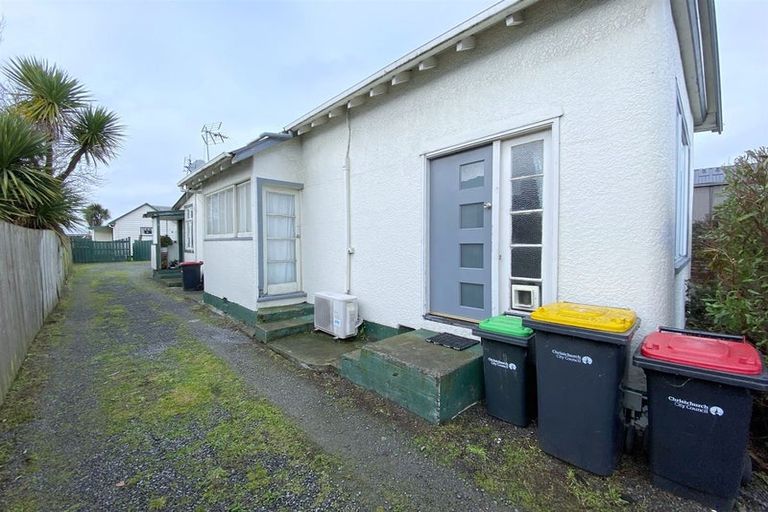 Photo of property in 102 Barbour Street, Waltham, Christchurch, 8011