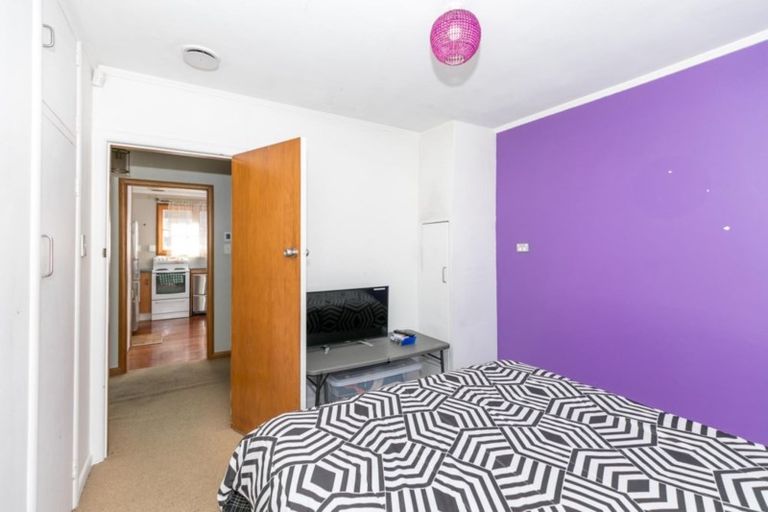 Photo of property in 15 Livingstone Avenue, Nawton, Hamilton, 3200