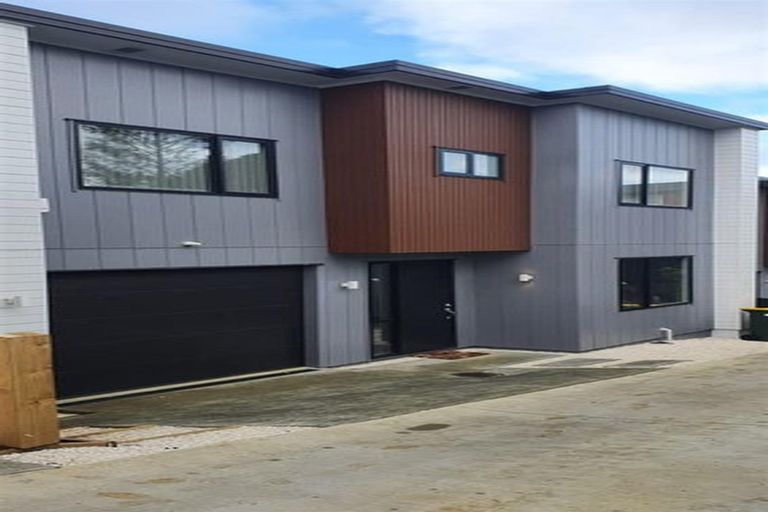 Photo of property in 21c Andrew Road, Howick, Auckland, 2010