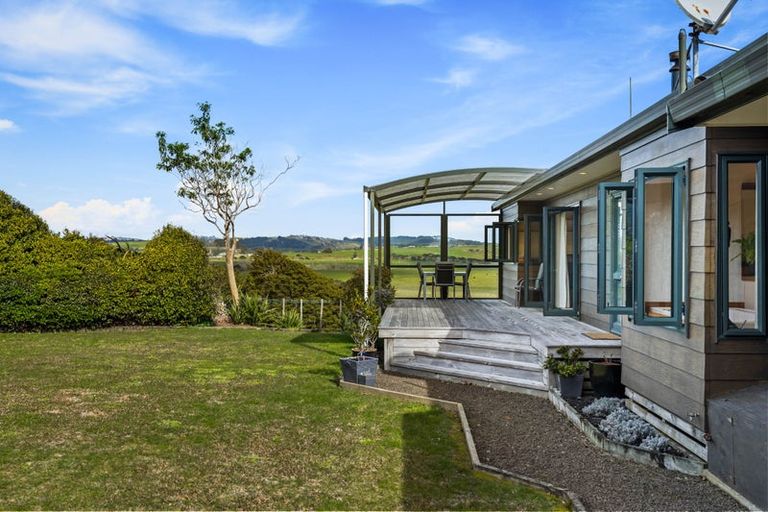 Photo of property in 93 Hamilton Road, Waimauku, 0881