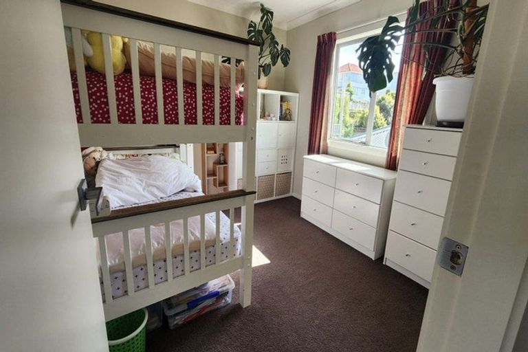 Photo of property in 116a Moorefield Road, Johnsonville, Wellington, 6037