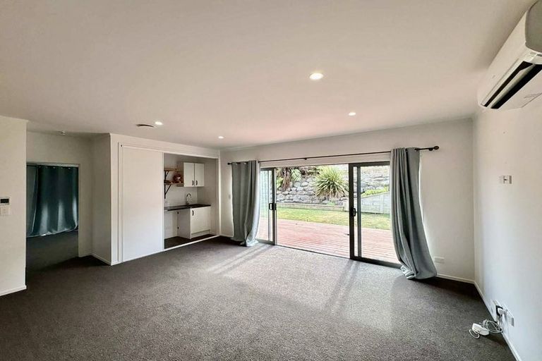 Photo of property in 6 Whenu Way, Bell Block, New Plymouth, 4312