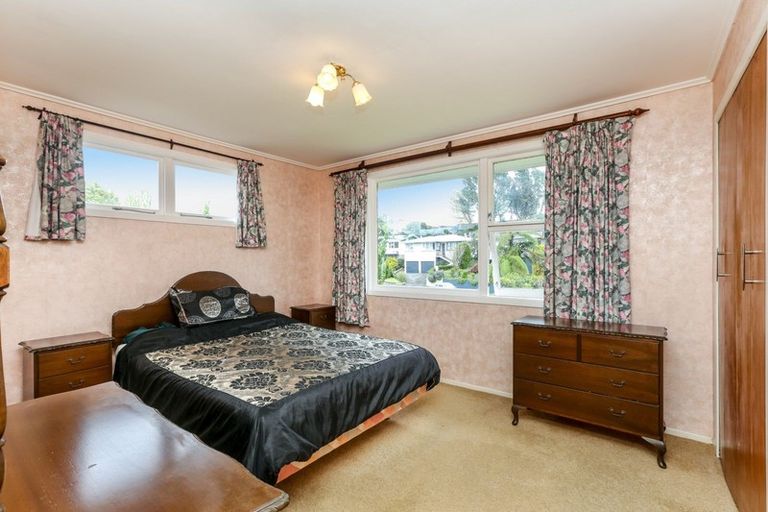 Photo of property in 2 Taunton Place, Lynmouth, New Plymouth, 4310