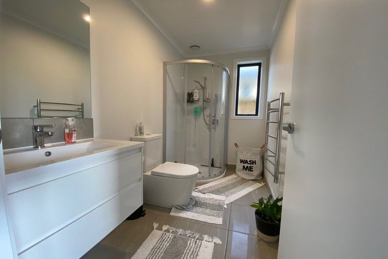 Photo of property in 55 Waruhia Crescent, Rototuna North, 3281