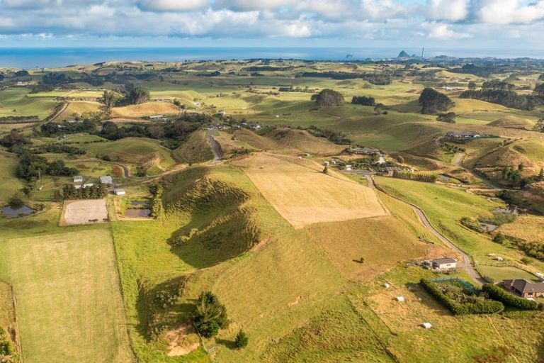 Photo of property in 469b Plymouth Road, Koru, New Plymouth, 4374