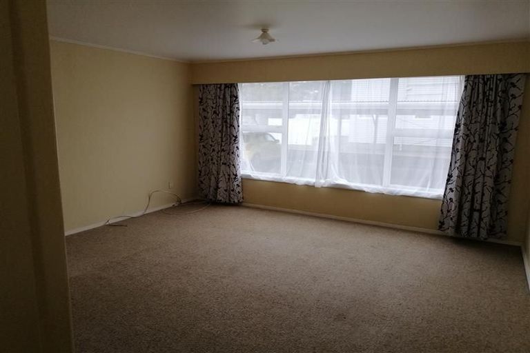 Photo of property in 1/12 Tama Street, Alicetown, Lower Hutt, 5010