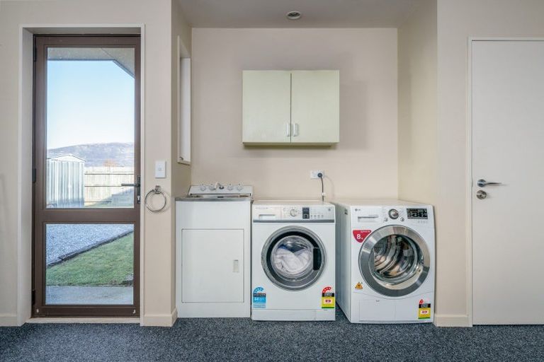 Photo of property in 48 Rob Roy Lane, Wanaka, 9305