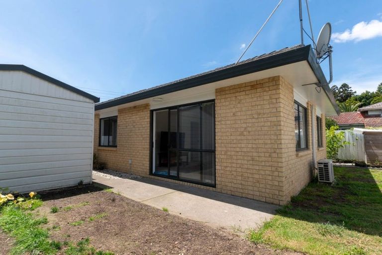 Photo of property in 2/20 Huia Road, Papatoetoe, Auckland, 2025
