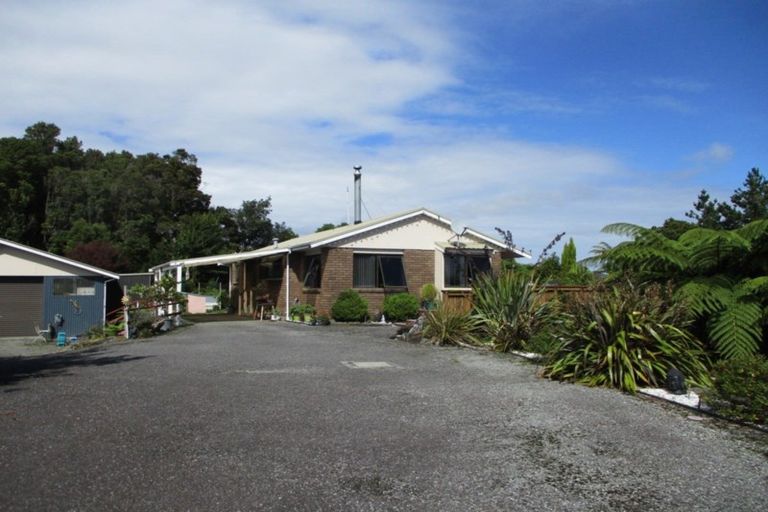 Photo of property in 1 Cromarty Street, Dunollie, Runanga, 7803
