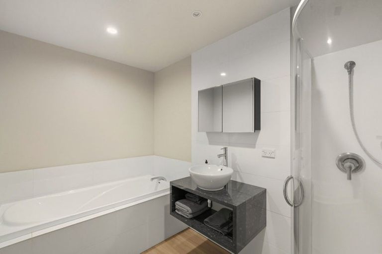 Photo of property in 314 Maunganui Road, Mount Maunganui, 3116