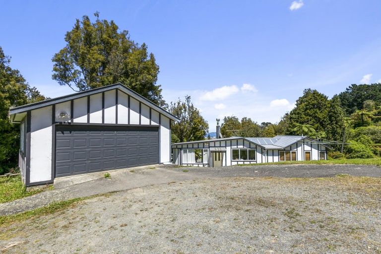 Photo of property in 345 Hebden Crescent, Kelson, Lower Hutt, 5010