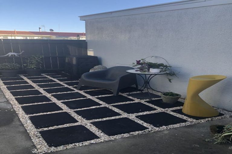 Photo of property in 4/84 Meeanee Road, Taradale, Napier, 4112