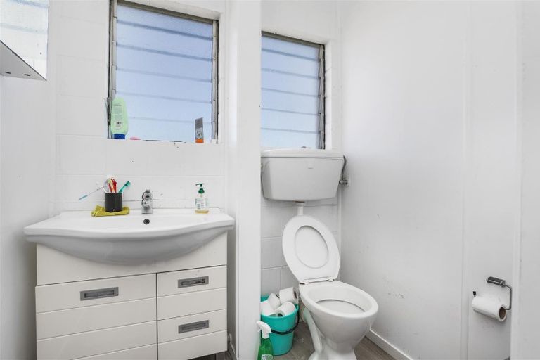 Photo of property in 226 Old Farm Road, Hamilton East, Hamilton, 3216